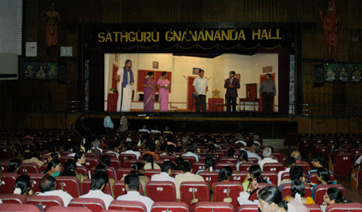 Science comedy staged for Nethralaya family